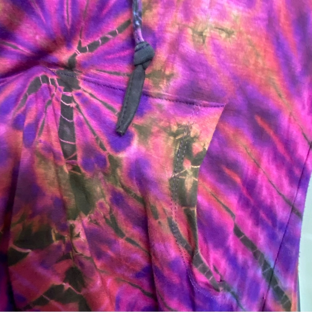 Kathmandu Tie-Dye Hooded Women's Top - Purple and Pink - Picture 5 of 8